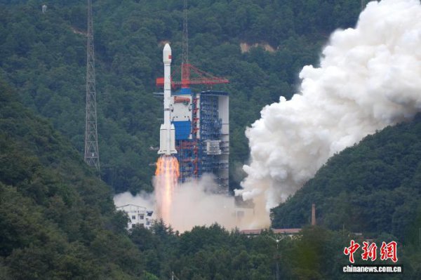 中国成效辐照高分十四号02星